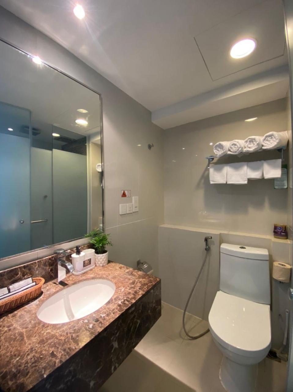 Bv2 2 Bedrooms Kk Centre Near Imago * Kota Kinabalu