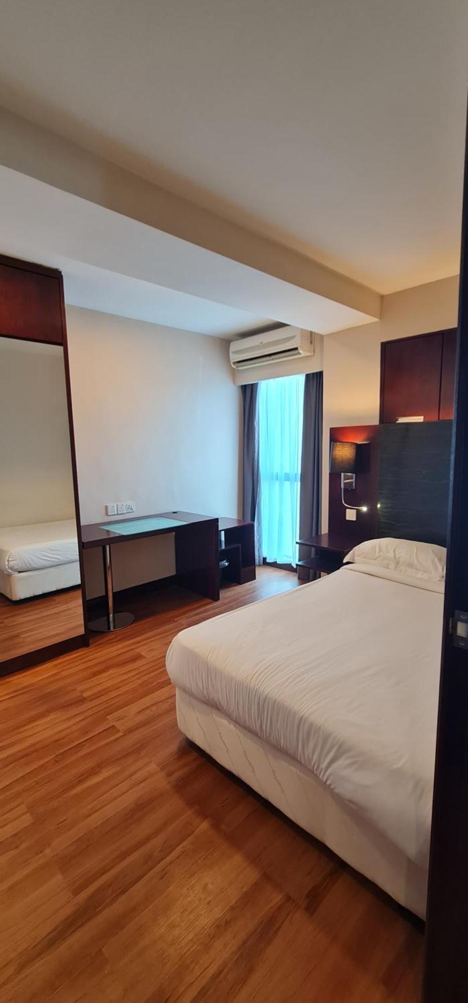 Apartment Bv2 2 Bedrooms Kk Centre Near Imago *